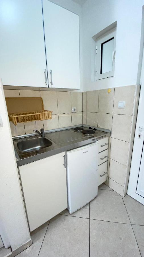 Villa Alba Apartments Dobra Voda Luaran gambar