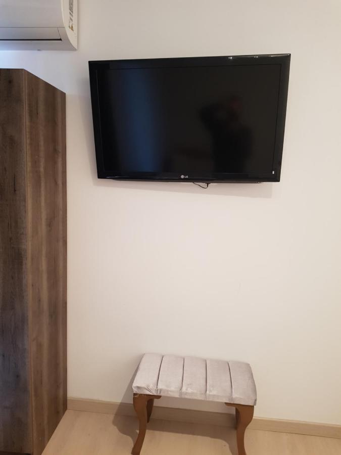 Villa Alba Apartments Dobra Voda Luaran gambar
