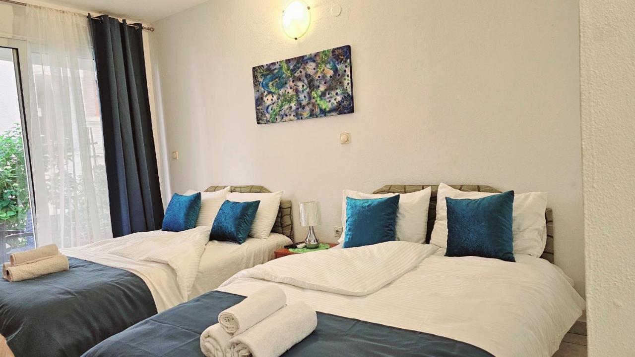 Villa Alba Apartments Dobra Voda Luaran gambar
